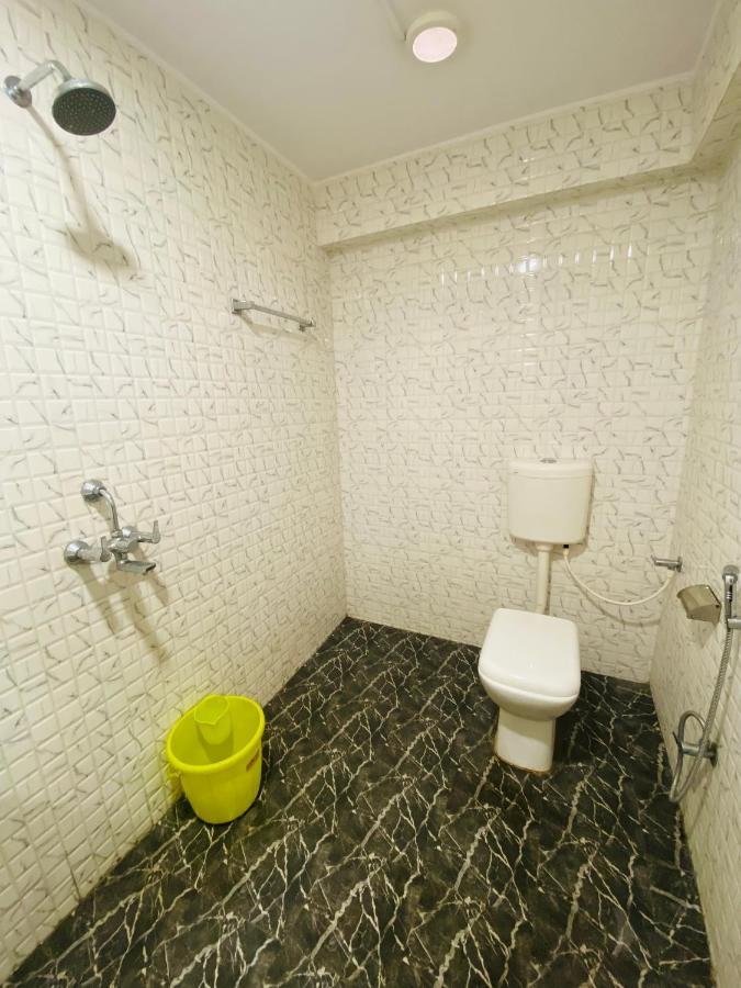 Hotel The Avenue Gamharia Zewnętrze zdjęcie
