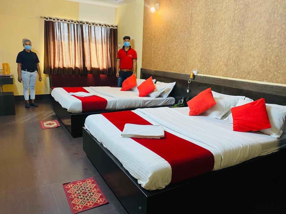 Hotel The Avenue Gamharia Zewnętrze zdjęcie